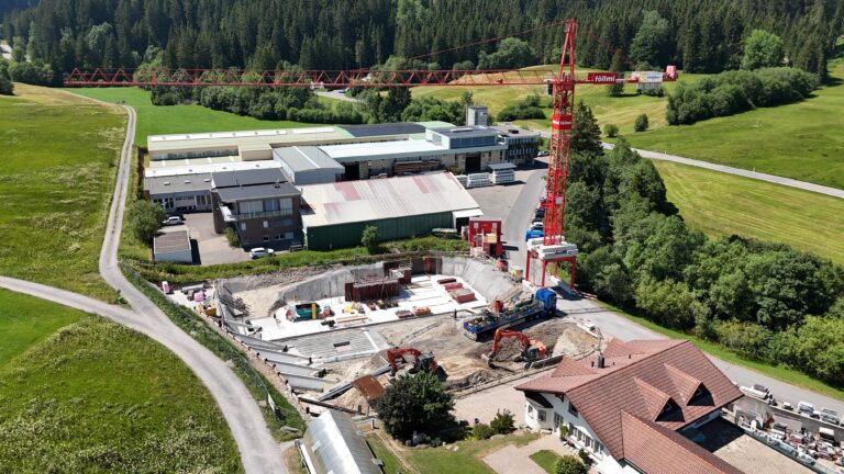 Gewerbehalle, 
Industriestrasse 6, Bennau